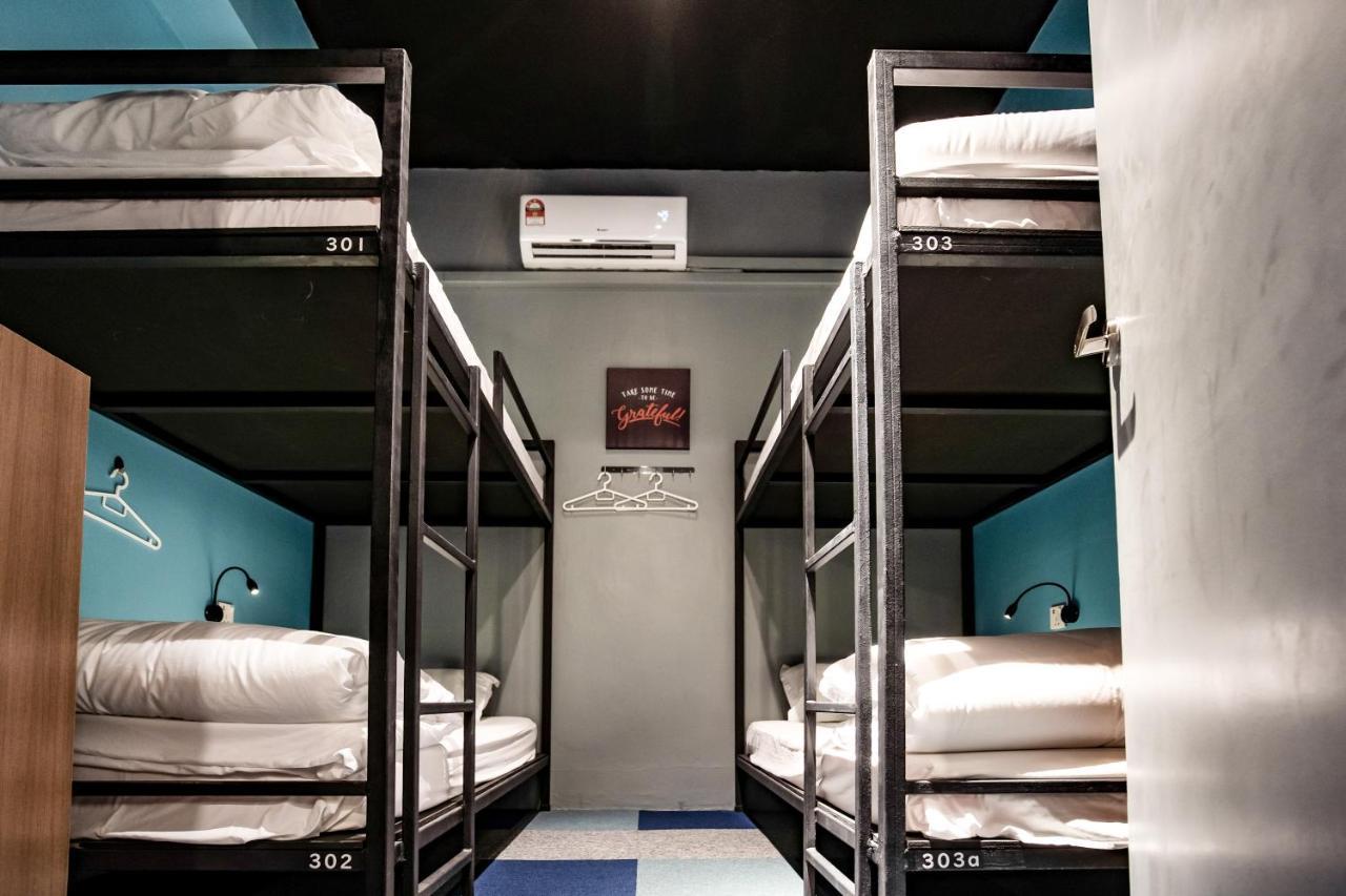 Vibrant Hostel Κότα Κιναμπαλού Εξωτερικό φωτογραφία